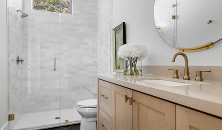 New This Week: 6 Midsize Bathrooms With a Low-Curb Shower