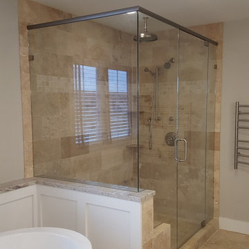 Shannon House - Glass Shower
