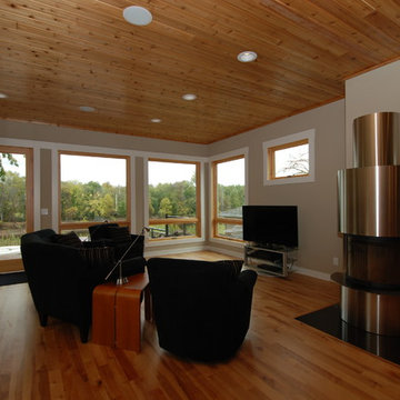 Green on the River - Ultra Green & Efficient 2-Story Design
