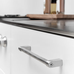 Furnipart Regular 2 handle in Silk Polished finish - Cabinet and Drawer Handle Pulls