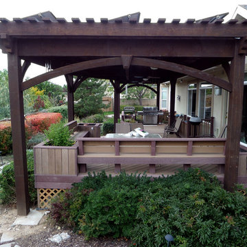 Entertainment Size | Custom Pergola Covered Deck