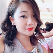 Elisa Zhou's photo
