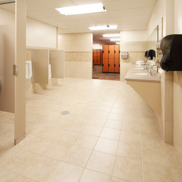 Valley Athletics - Bathroom