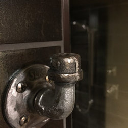 Holcomb Lake - Robe & Towel Hooks