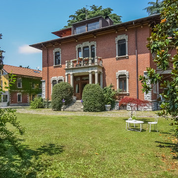 Home staging soft in villa liberty Saronno (VA)