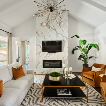 Cresta Bella - Furnishings, Lighting, Wallpaper and Wood Accent Walls
