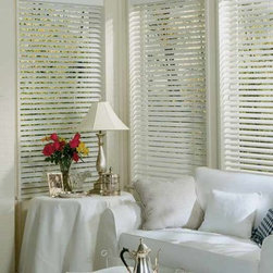 Hunter Douglas EverWood&reg; Distinctions&trade; Blinds - Window Blinds