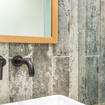 2017 Award-Winning Berkeley Guest Bath