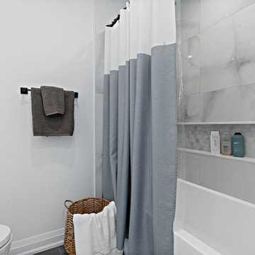 Panton Trail Bathroom