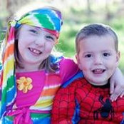 Shari Gordon's photo