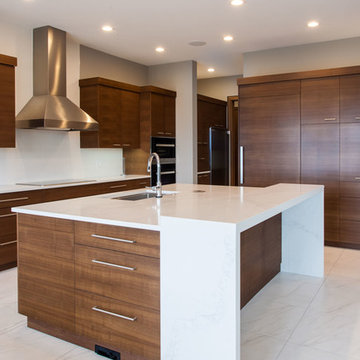 Genesis Mid-Century Modern