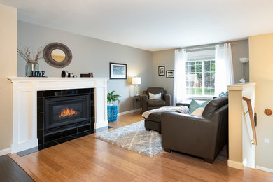 Inspiration for a modern home design remodel in Seattle