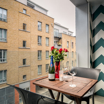 Contemporary Balcony