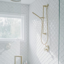 1583 bath Reno