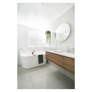Canning Vale - (Ensuite) - Modern - Bathroom - Perth - by On The Ball Bathrooms | Houzz AU