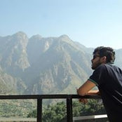 Foto von Pratikraj Thakor