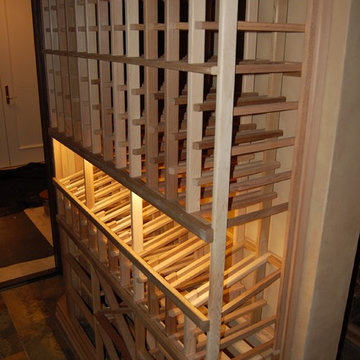 12-57 Naples, FL: Custom Wine Cellar