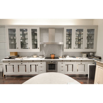 Smallbone Frosted Ice & Maple Display