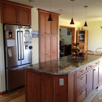 Williston, VT Cherry Kitchen