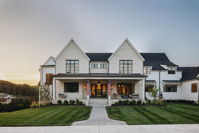 Exterior home idea in Nashville