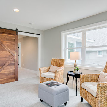 Luxury in Lake of the Isles