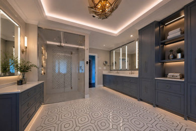 Example of a transitional bathroom design in San Francisco