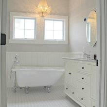 Riverton-MAIN BATHROOM