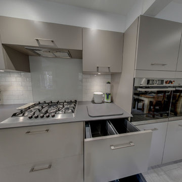 Walon on Thames kitchen by MOBALPA