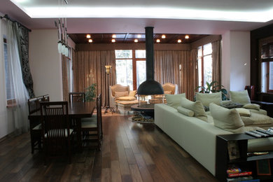 Пример оригинального дизайна: гостиная комната в стиле ретро