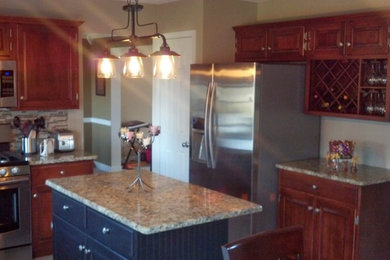 Inspiration for a transitional kitchen remodel in Philadelphia