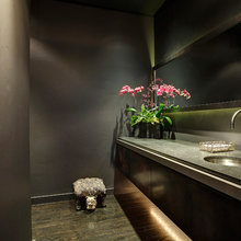 powder room