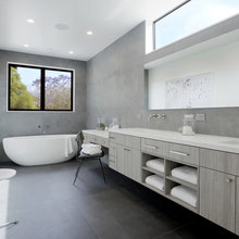 bathroom horseshoe bay