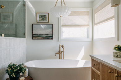 Bathroom - transitional bathroom idea in Detroit