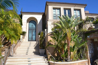 Inspiration for a mediterranean home design remodel in Los Angeles