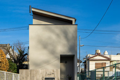 他の地域にあるモダンスタイルのおしゃれな家の外観の写真