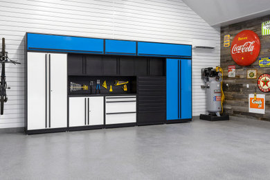Example of a garage design in Los Angeles