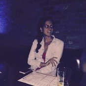 Merav s's photo