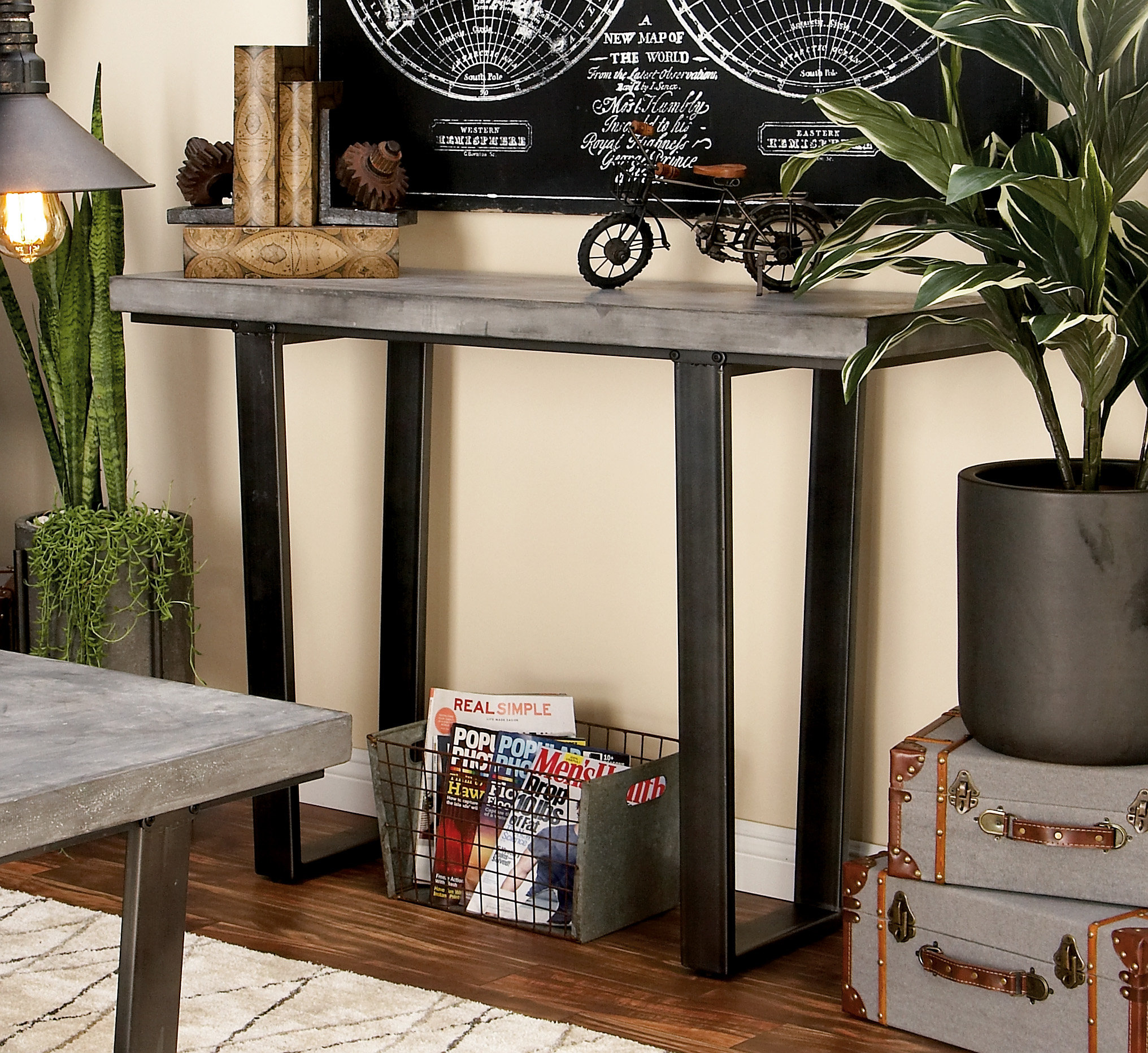 Holmes Console Table