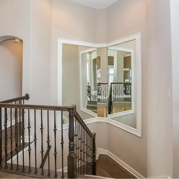 Reverse 1.5 Story home in Stone Canyon, Blue Springs, MO