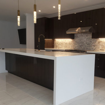 High Gloss Walnut-look