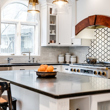 Contemporary and Tailored Interior Design in Oak Park
