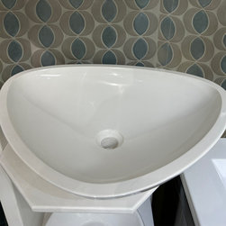 22&rdquo; x 18&rdquo; x 5&rdquo; Acrylic Vessel sink - Bathroom Sinks
