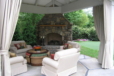 Patio photo in Atlanta