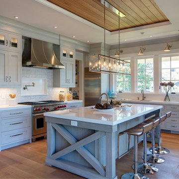 Costal classic Contemporary interpretation