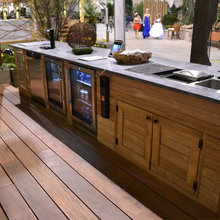 Outdoor Kitchen