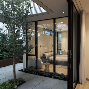 NW Portland Courtyard House