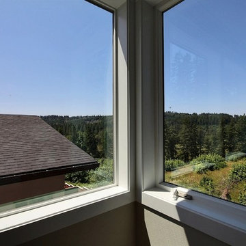 Corner Window Array - The Deerhaven in Camas, Wa