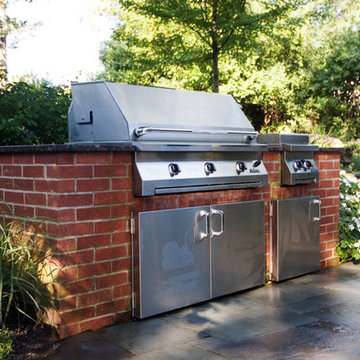Outdoor Kitchen, Built in Grill, and Fire Pit