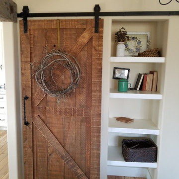 Sliding barn door