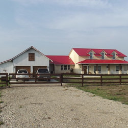 Charming Farmhouse, Howe - Products